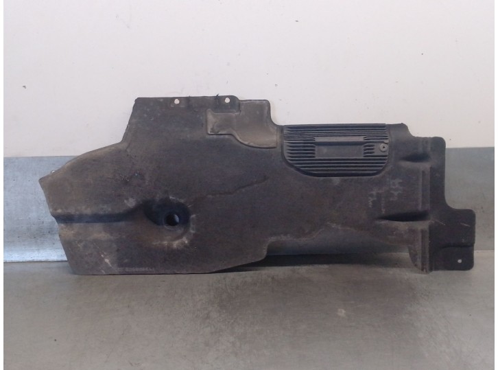 Recambio de cubrecarter para volvo v40 hatchback (525) d2 referencia OEM IAM 31497086 31497086 CESTA 39-1 DERECHA