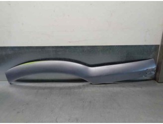 Recambio de aletin trasero izquierdo para opel zafira a elegance referencia OEM IAM 0090495  