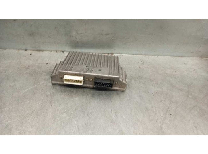 Recambio de centralita motor uce para citroën xantia berlina 1.9 diesel referencia OEM IAM 9610493180  