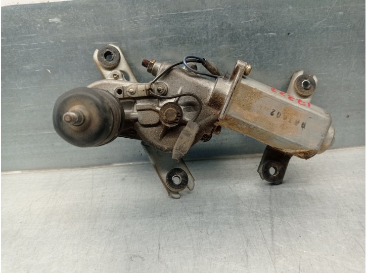 Recambio de motor limpia trasero para ssangyong korando 2.3 turbodiesel cat referencia OEM IAM 8615006100  