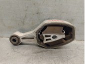 Replacement engine mount for Citroën C3 III (SX) 1.2 VTi 82 OEM IAM reference 9815650580 9815650580 