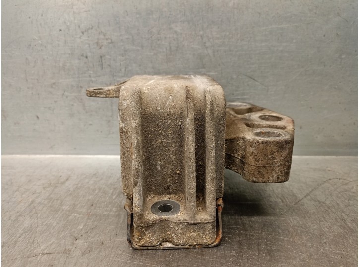 Recambio de soporte motor izquierdo para seat alhambra (7v9) 1.9 tdi referencia OEM IAM 7M3199555 