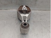Replacement engine mount for Citroën C3 III (SX) 1.2 VTi 82 OEM IAM reference 9815650580 9815650580 