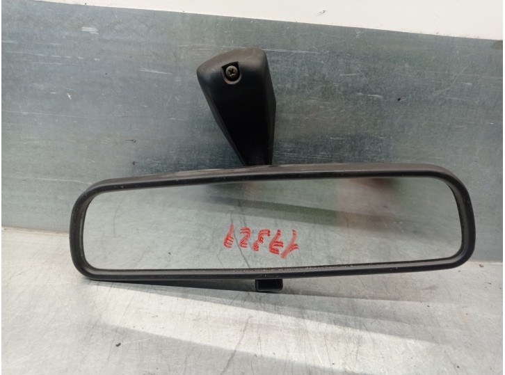 Recambio de espejo interior para ssangyong korando 2.3 turbodiesel cat referencia OEM IAM 7641006000  