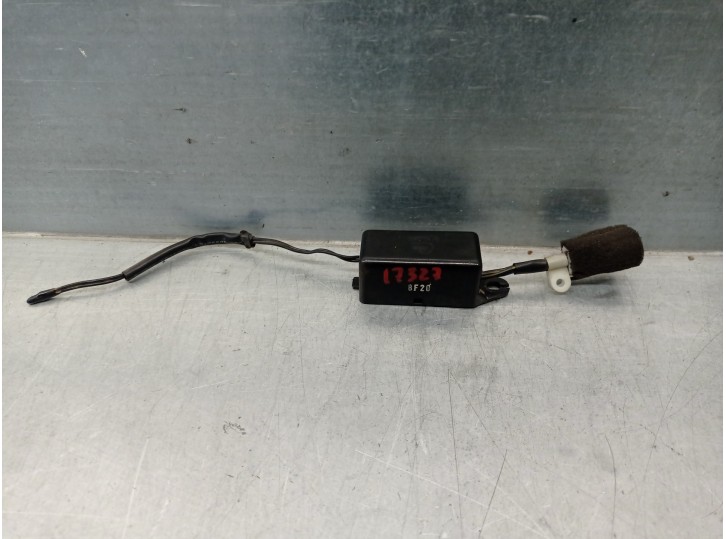 Recambio de termostato para ssangyong korando 2.3 turbodiesel cat referencia OEM IAM 6831405000 