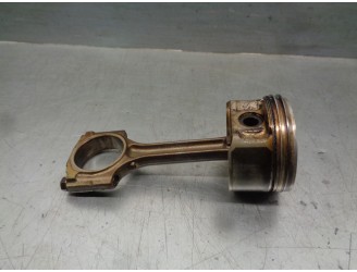 Recambio de piston para dacia dokker 1.6 sce cat referencia OEM IAM 120A10724R  