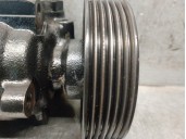 Recambio de bomba servodireccion para renault laguna (b56) 2.0 referencia OEM IAM 7700823735F 