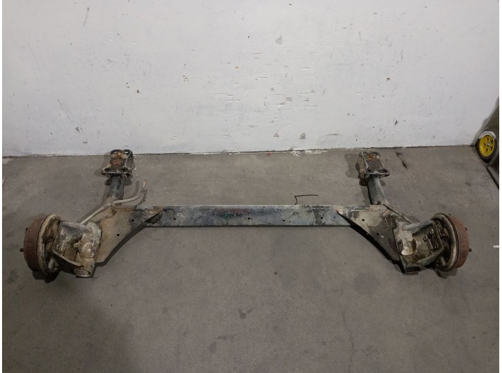 Recambio de puente trasero para ford escort berlina/turnier 1.8 turbodiesel referencia OEM IAM 1041981 1041981 