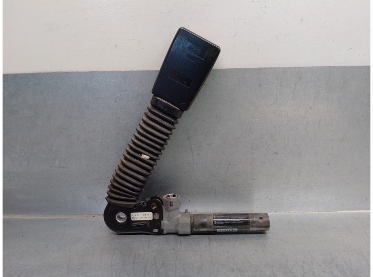 Recambio de pretensor airbag derecho para bmw serie 3 berlina (e46) 2.0 16v diesel cat referencia OEM IAM 8257788 