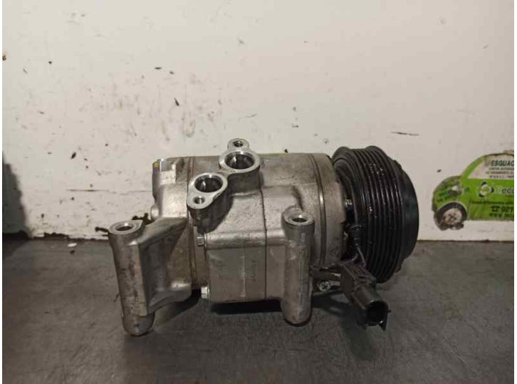 Recambio de compresor aire acondicionado para mazda cx-5 2.5 cat referencia OEM IAM CA500JUBBA15  