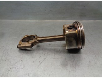 Recambio de piston para dacia dokker 1.6 sce cat referencia OEM IAM 120A10724R  