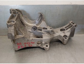 Recambio de soporte alternador para audi a4 avant (8ed) 2.0 tdi referencia OEM IAM 036903143D 036903143D 