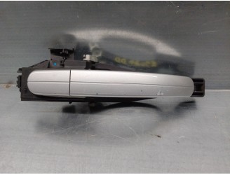 Replacement front right exterior door handle for Ford C-Max 1.6 TDCi CAT OEM IAM reference AM51R224A36AA 5 DOORS