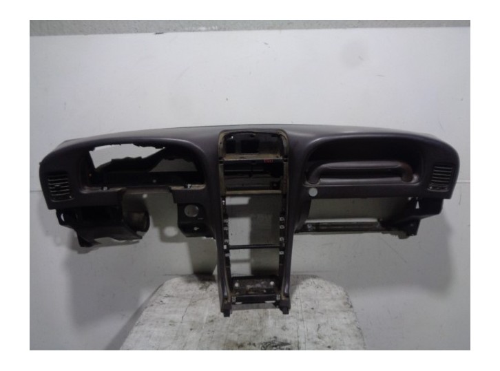 Recambio de salpicadero para ssangyong korando 2.3 turbodiesel cat referencia OEM IAM 7650106303AAD GRIS 