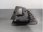 Recambio de piloto trasero izquierdo para bmw serie 3 berlina (e46) 2.0 16v diesel cat referencia OEM IAM 8383821 DE ALETA 4 PUE