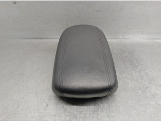 Recambio de apoyabrazos central para kia sportage 1.7 crdi cat referencia OEM IAM 846603W010WK 