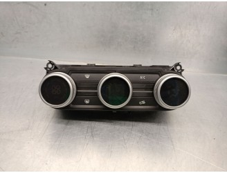 Recambio de mando climatizador para dacia sandero iii 1.0 tce 90 referencia OEM IAM 275006270R 275006270R 