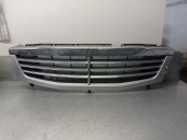 Recambio de rejilla delantera para ssangyong rexton 2.7 turbodiesel cat referencia OEM IAM 7946008000 