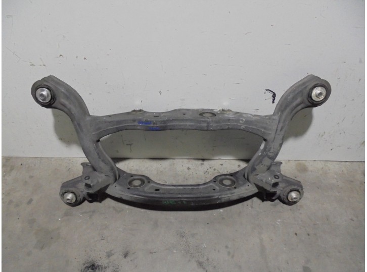 Recambio de puente trasero para mercedes-benz clase cla (w117) 2.0 cat referencia OEM IAM SUELO BURRA 10