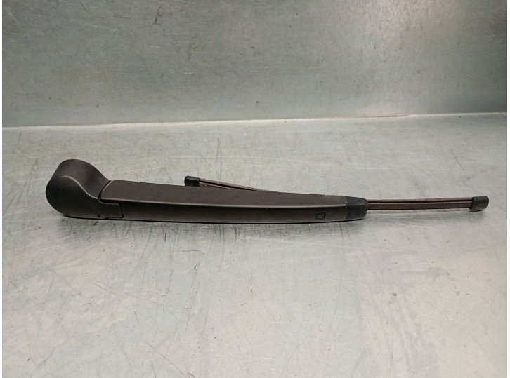 Recambio de brazo limpia trasero para seat arona (kj7, kjp) 1.0 tsi referencia OEM IAM 2G0955707 6R6955707B 