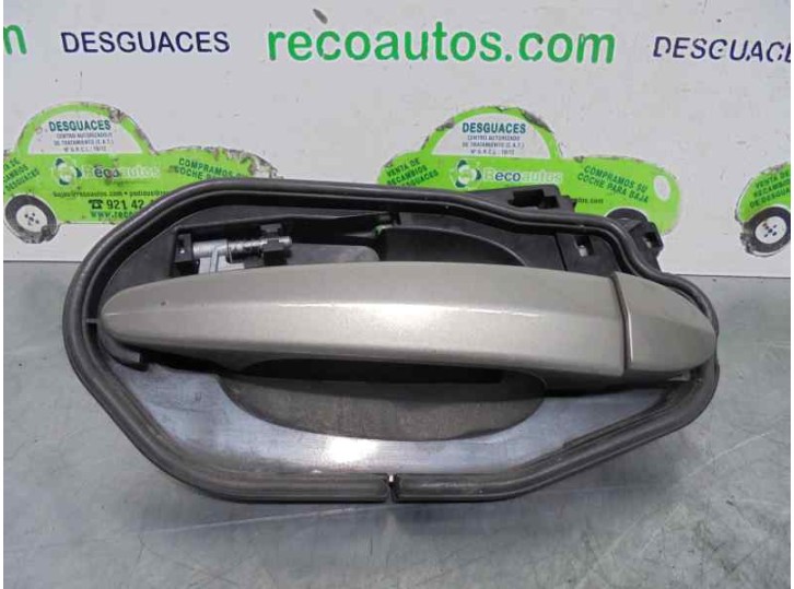 Replacement rear right exterior door handle for BMW X3 (E83) 2.0 turbodiesel CAT OEM IAM reference 3449055 
