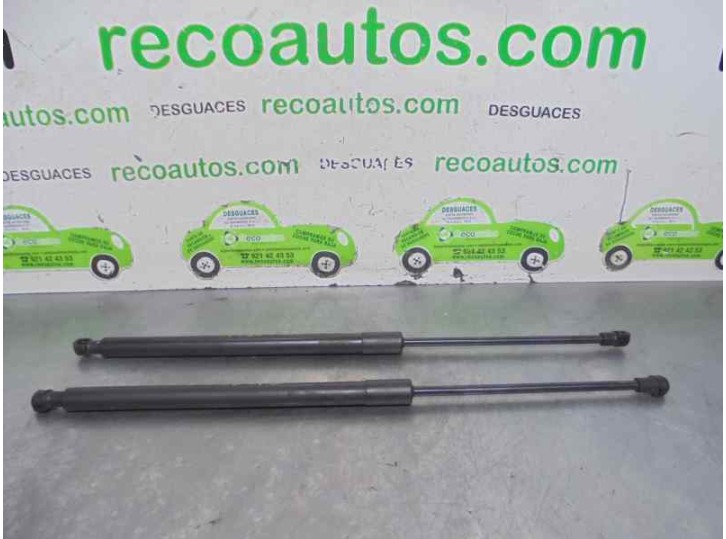 Replacement tailgate / boot struts for Fiat Brava (182) 1.9 Turbodiesel OEM IAM reference 96830123 