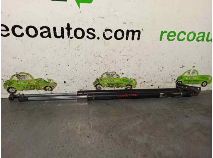 Recambio de amortiguadores maletero / porton para hyundai h 1 2.5 turbodiesel referencia OEM IAM 817804A040 