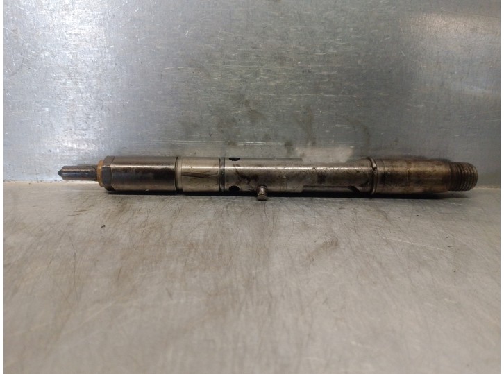Replacement injector for Audi A4 Avant (8E5) 2.5 V6 24V TDi OEM IAM reference 059130201F 0432133795 BOSCH