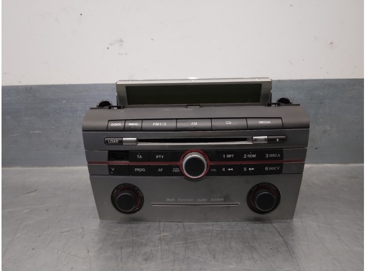 Recambio de sistema audio / radio cd para mazda 3 berlina (bk) 2.0 16v cat referencia OEM IAM BS3T66AR0 