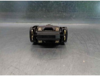 Recambio de retenedor puerta para volvo v50 familiar 2.0 diesel cat referencia OEM IAM   