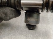 Replacement injector for Volkswagen Golf V saloon (1K1) 2.0 TDi OEM IAM reference 03G130073BX 0986441530 BOSCH