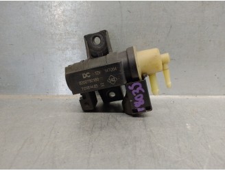 Recambio de electrovalvula vacio para mercedes-benz clase b (w246) 1.5 cdi cat referencia OEM IAM 8200790180 70181405 