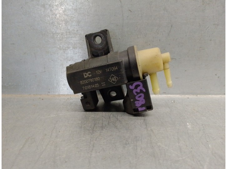 Recambio de electrovalvula vacio para mercedes-benz clase b (w246) 1.5 cdi cat referencia OEM IAM 8200790180 70181405 