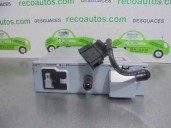 Replacement audio system / CD radio for Volkswagen Passat sedan (3C2) 2.0 TDI DPF OEM IAM reference 3C0035110A 