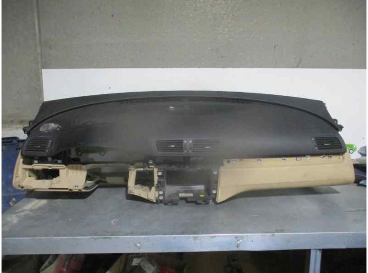 Recambio de salpicadero para volkswagen passat berlina (3c2) 2.0 tdi dpf referencia OEM IAM 3C1857004L NEGRO Y MARRON 