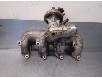 Recambio de colector admision para ford focus berlina (cak) ambiente referencia OEM IAM XS409424AF D27AA 