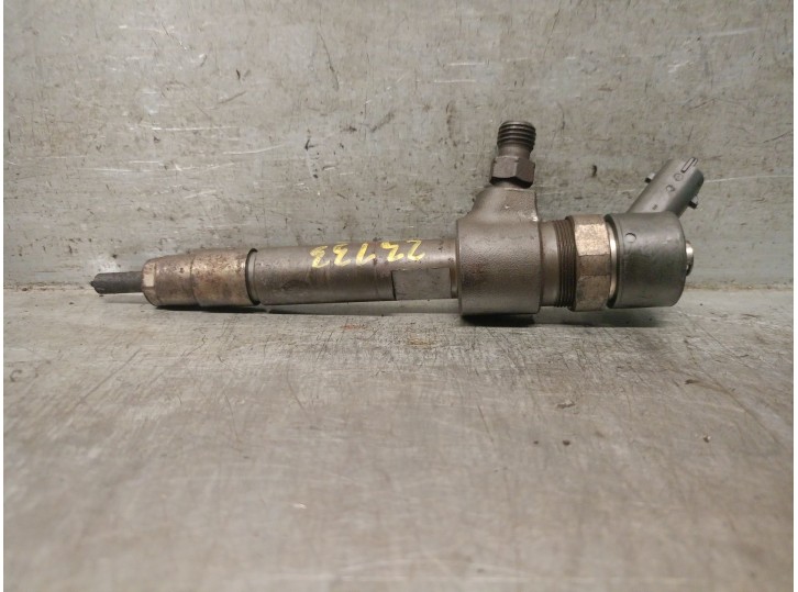 Recambio de inyector para opel zafira / zafira family b (a05) 1.9 cdti (m75) referencia OEM IAM 0445110276 0445110276 BOSCH