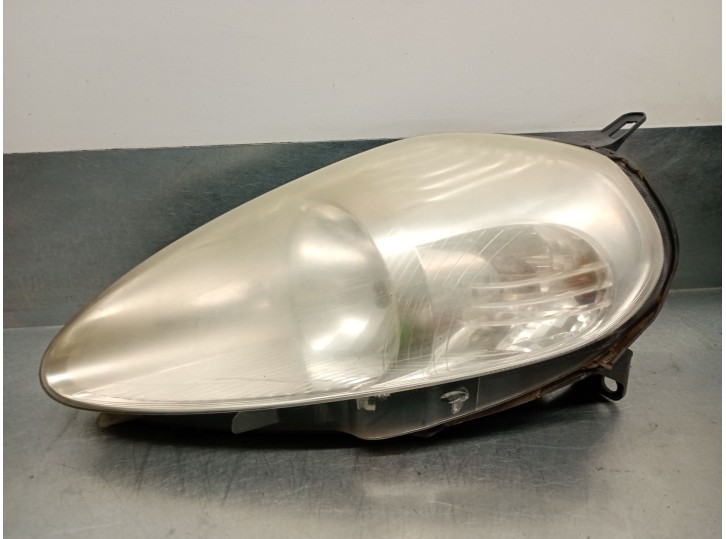 Recambio de faro izquierdo para fiat grande punto (199_) 1.3 d multijet referencia OEM IAM 51701593 51701593 