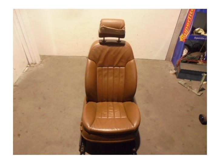 Recambio de asiento delantero derecho para audi a8 (4e2) 3.0 tdi quattro referencia OEM IAM CUERO MARRON 4 PUERTAS