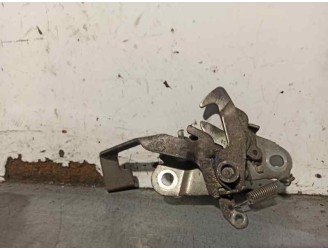 Replacement hood latch for Peugeot 107 1.0 cat (384F) OEM IAM reference MANUAL 5 DOORS