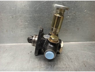 Recambio de bomba combustible para » otros... 3.9t 17s 120 m-bus vespino 130e referencia OEM IAM 112101  