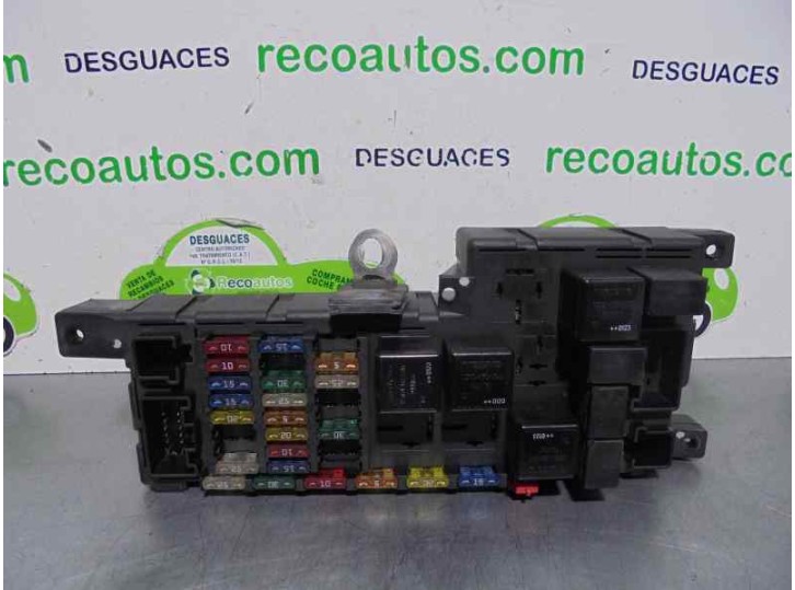 Recambio de caja reles / fusibles para volvo s60 berlina 2.4 cat referencia OEM IAM 9452993 518322110 PETROL