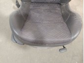 Recambio de asiento delantero derecho para renault laguna ii (bg0) 1.9 dci diesel referencia OEM IAM 7701048422  