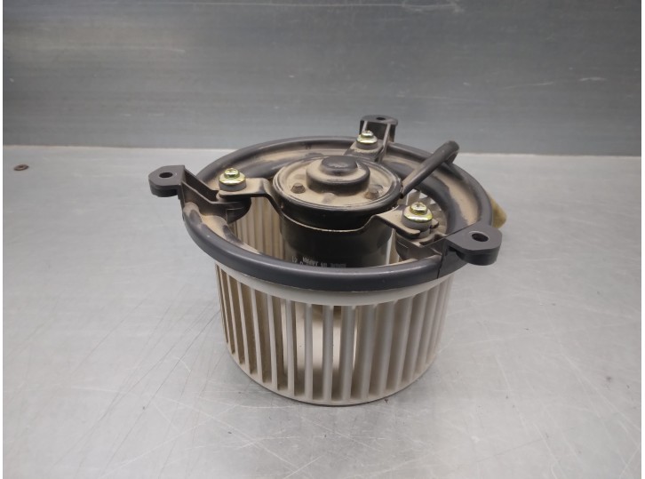 Recambio de motor calefaccion para mitsubishi montero (v20/v40) 2.8 turbodiesel referencia OEM IAM MB878158 TRASERO 