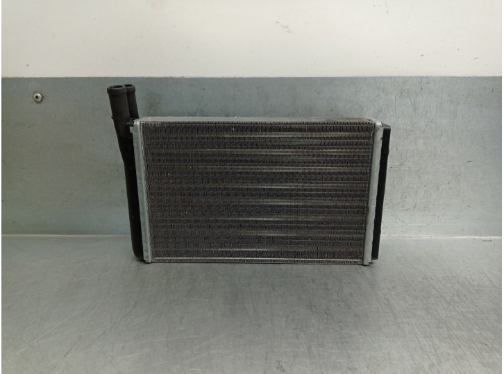 Recambio de radiador calefaccion / aire acondicionado para audi 80/90 (893) referencia OEM IAM 812034 812034 VALEO