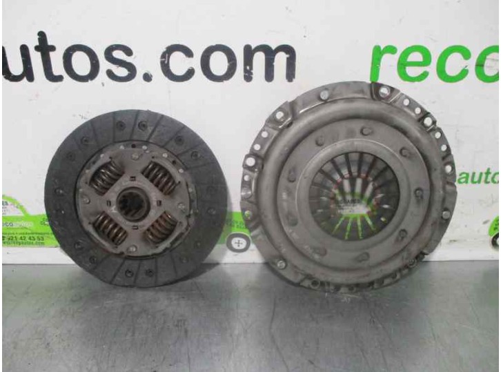 Recambio de kit embrague para bmw serie 3 berlina (e36) 1.8 cat (m43) referencia OEM IAM   LUK