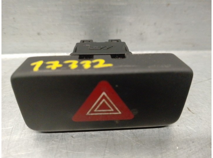 Recambio de warning para suzuki alto amf 310 1.0 12v cat referencia OEM IAM 37430M68K00 37430M68K00P4Z 