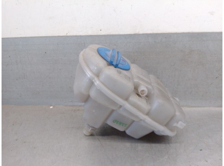 Recambio de deposito expansion para audi a6 allroad c7 (4gh, 4gj) 3.0 tdi quattro referencia OEM IAM 4G0121403J 4G0121403J 