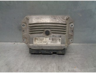 Recambio de centralita motor uce para renault kangoo authentique referencia OEM IAM 8200936811 21586600-1A VALEO