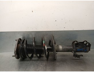 Replacement front right shock absorber for Toyota Auris (_E15_) 2.0 D-4D (ADE150_) OEM IAM reference 4851002400 4851009R80